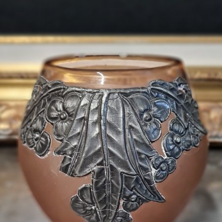 Vase en verre teinté style Art déco