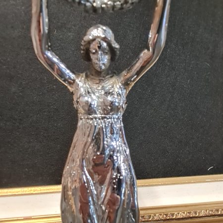 Femme à la couronne de lauriers